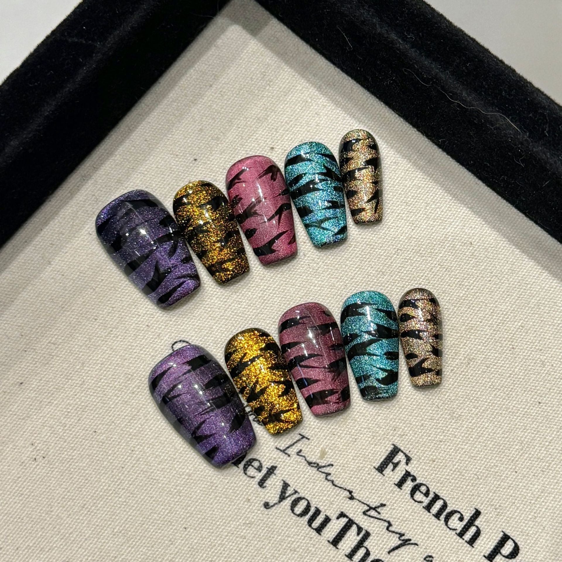 Halloween press-on nails