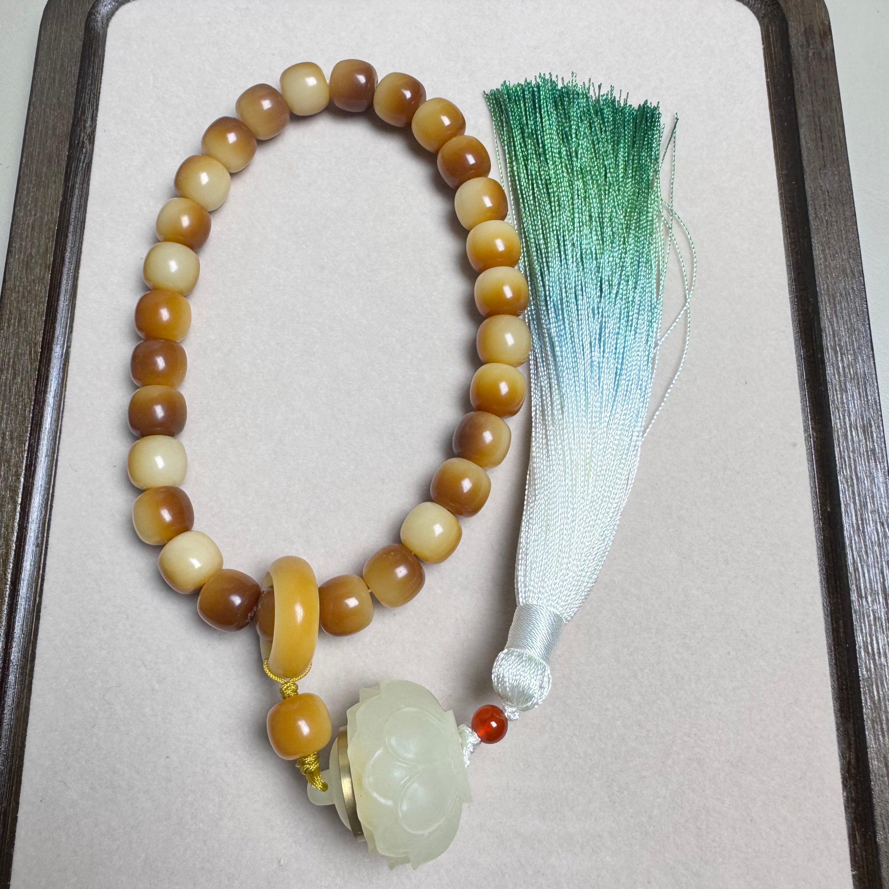 Multi-loop bracelet