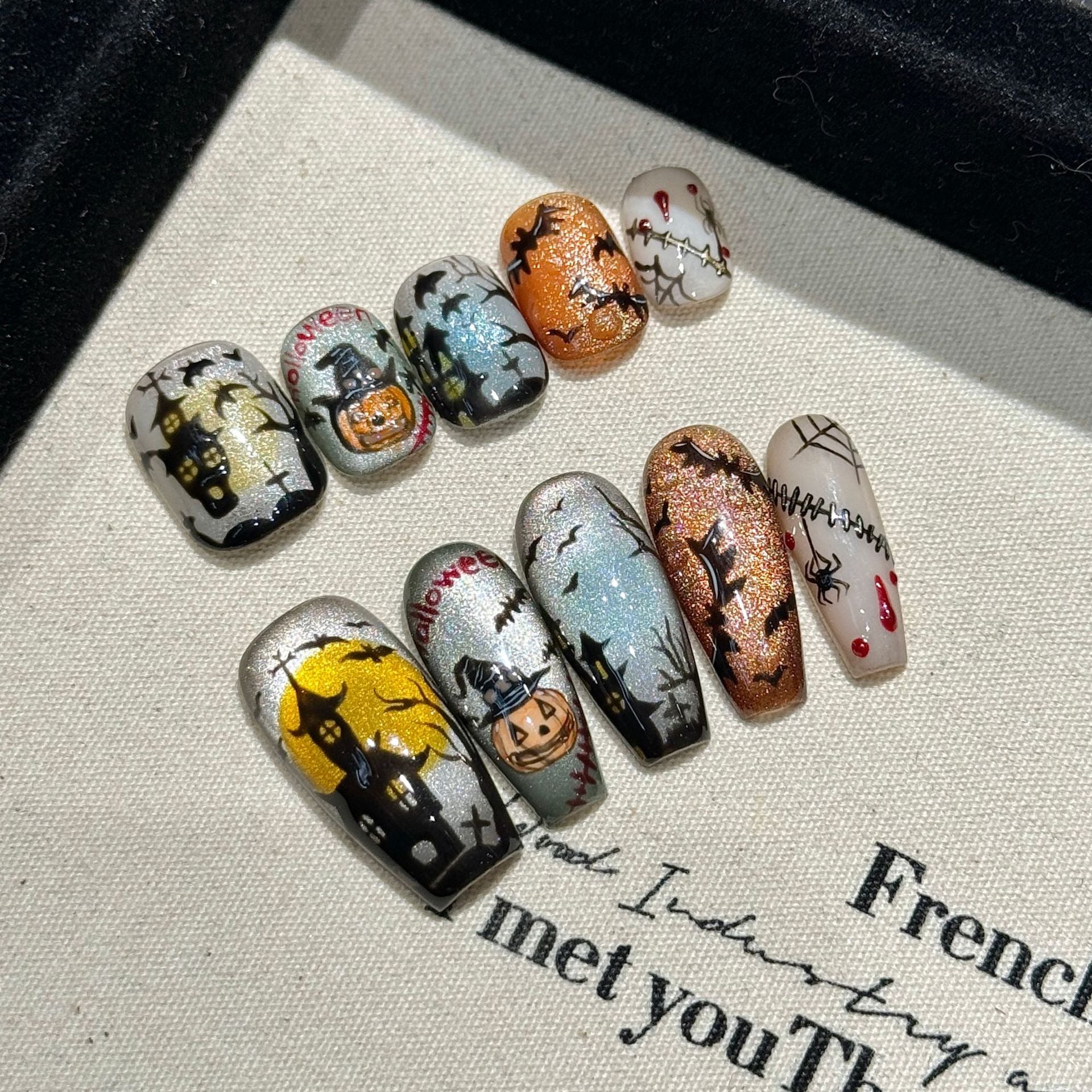 Halloween press-on nails