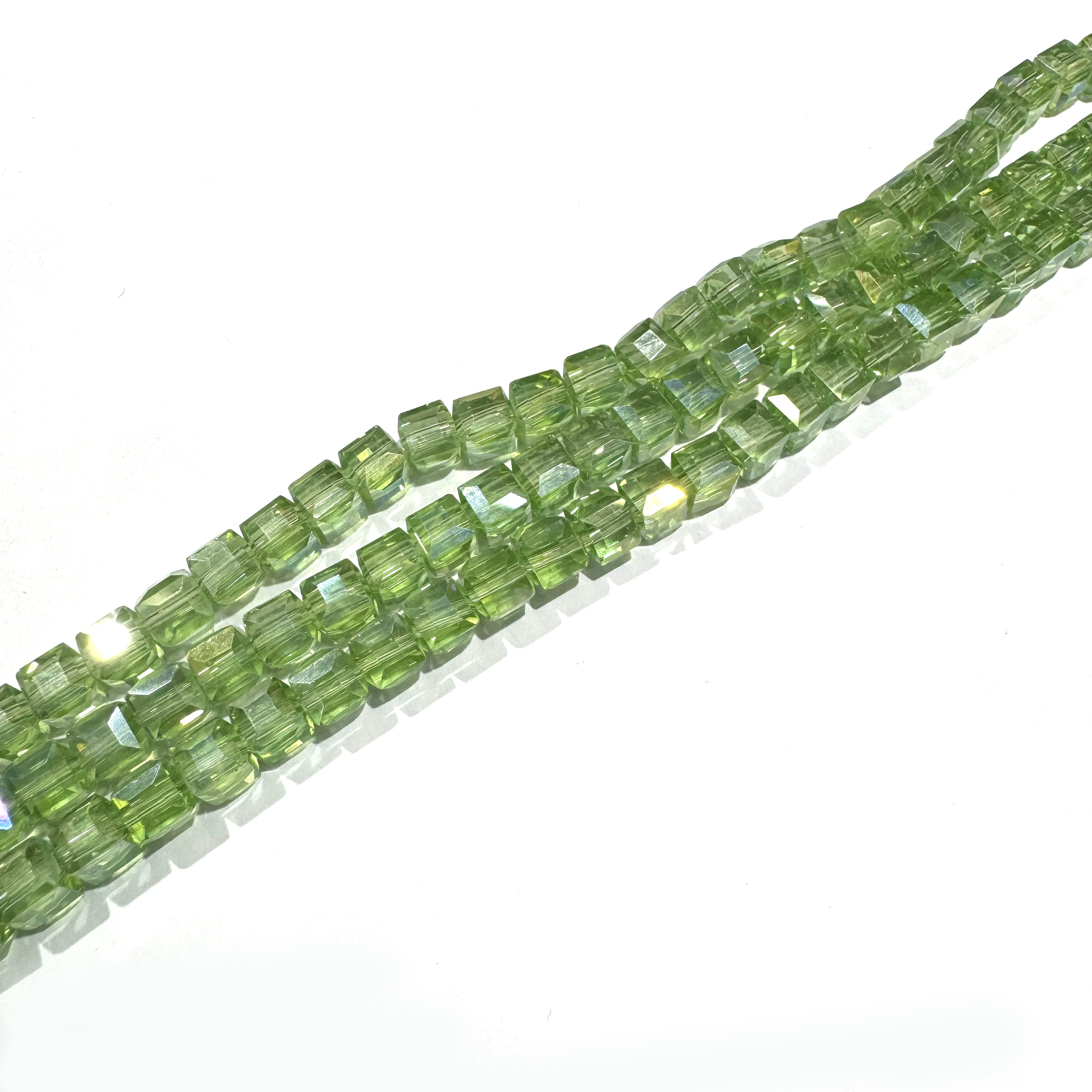 Square bead (6mm)