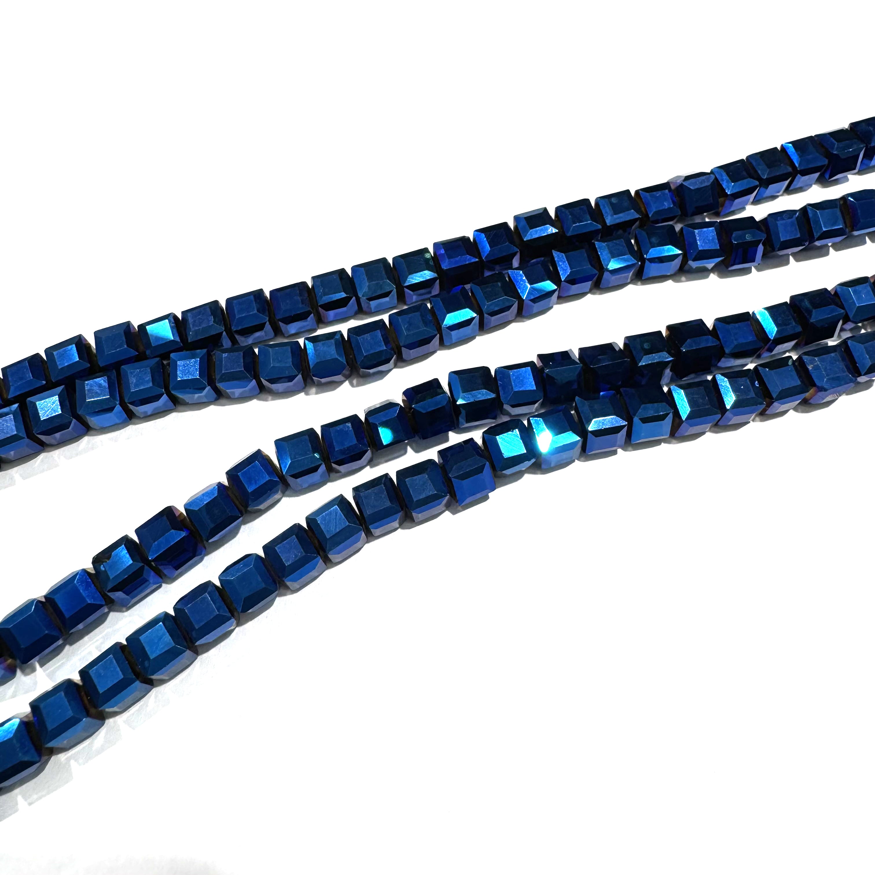 Square bead (6mm)