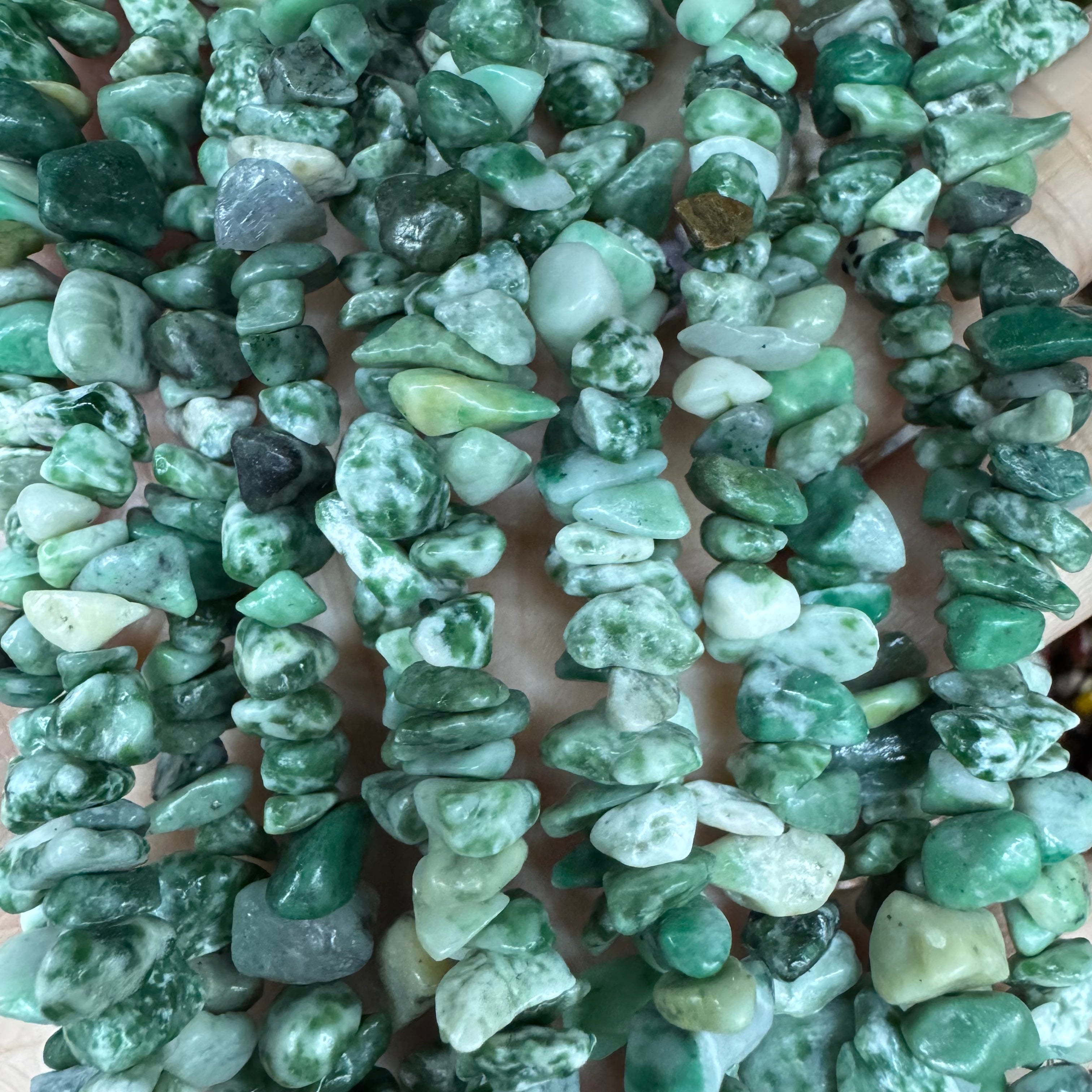 Natural crystal chip beads (irregular shape)