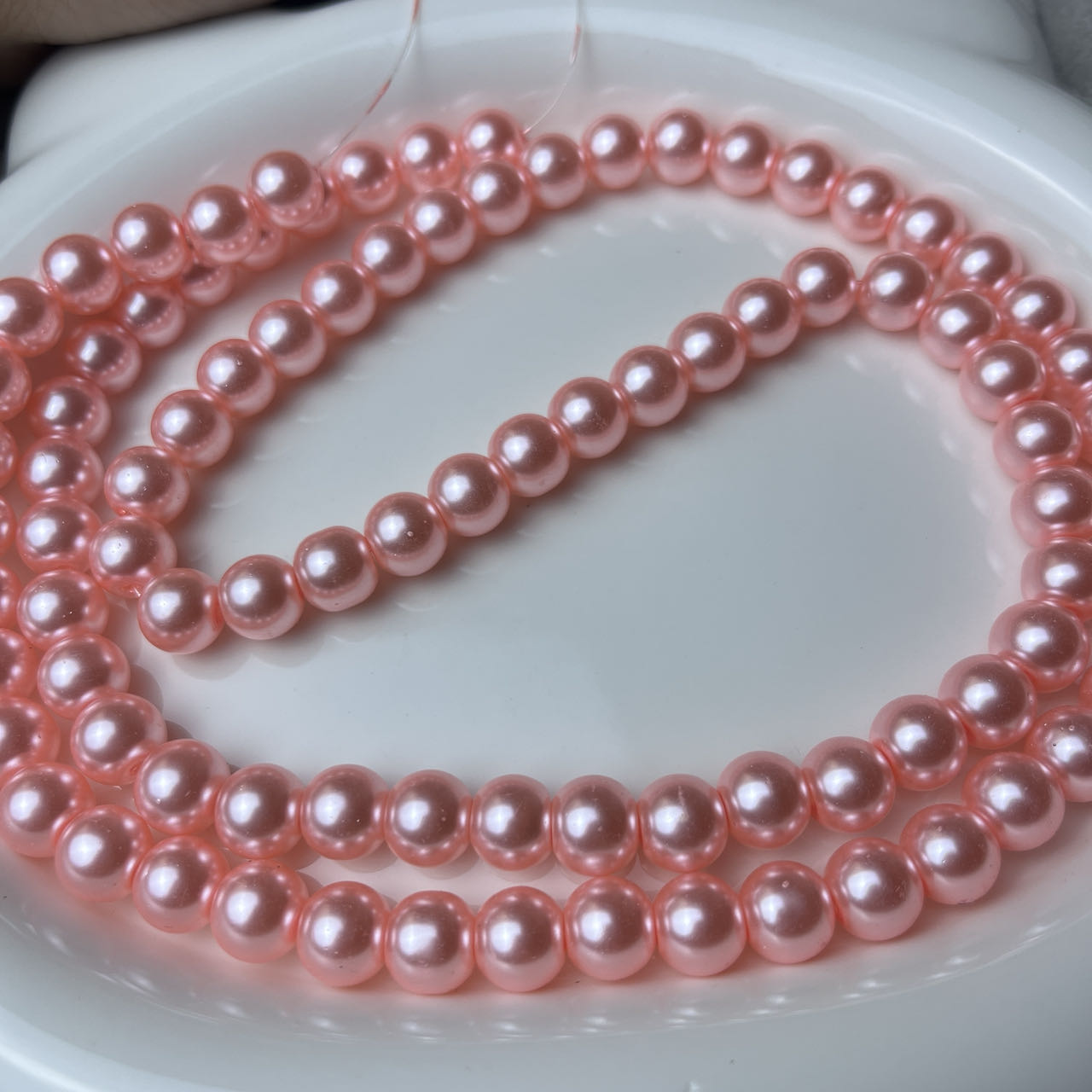 Glass pearl beads