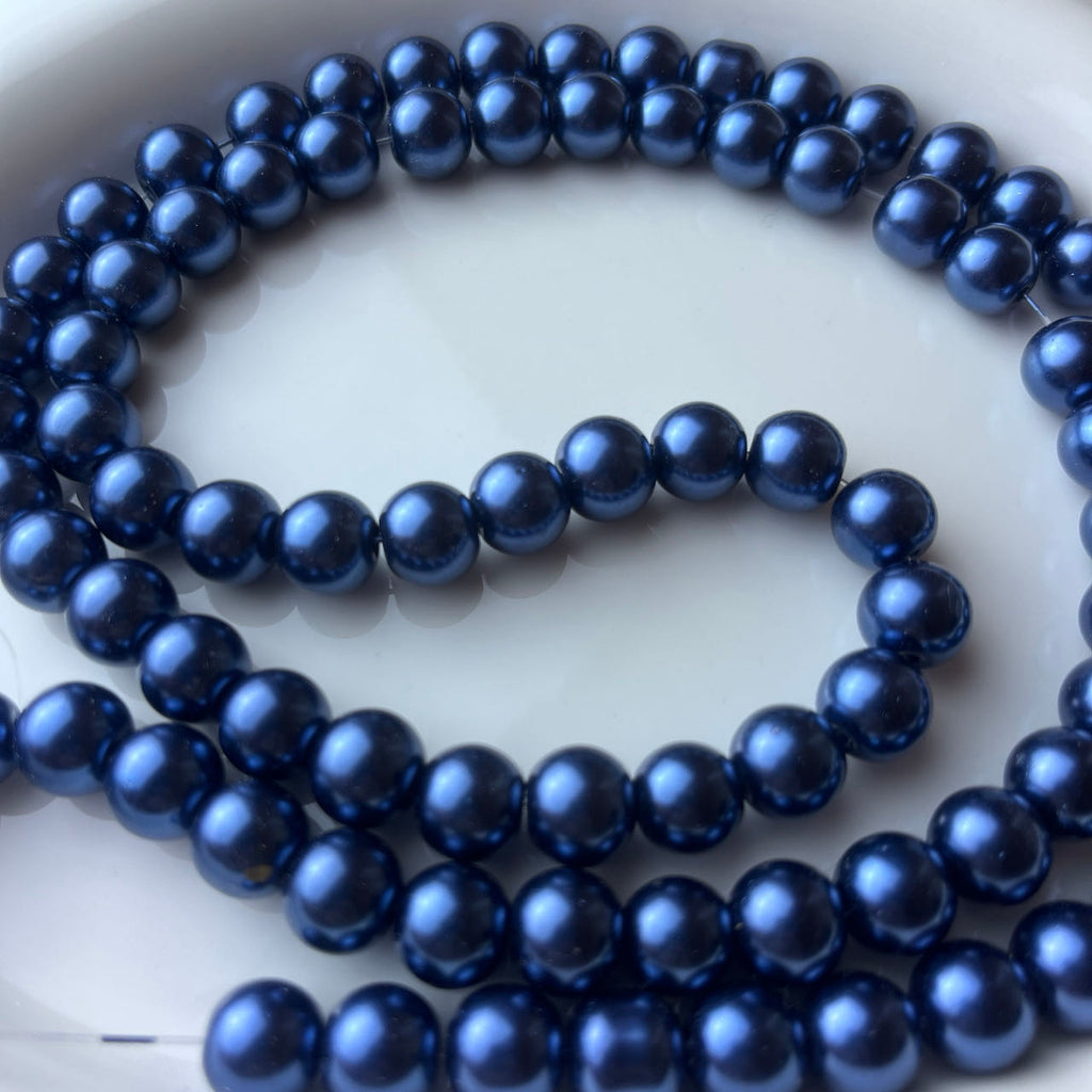 Glass pearl beads