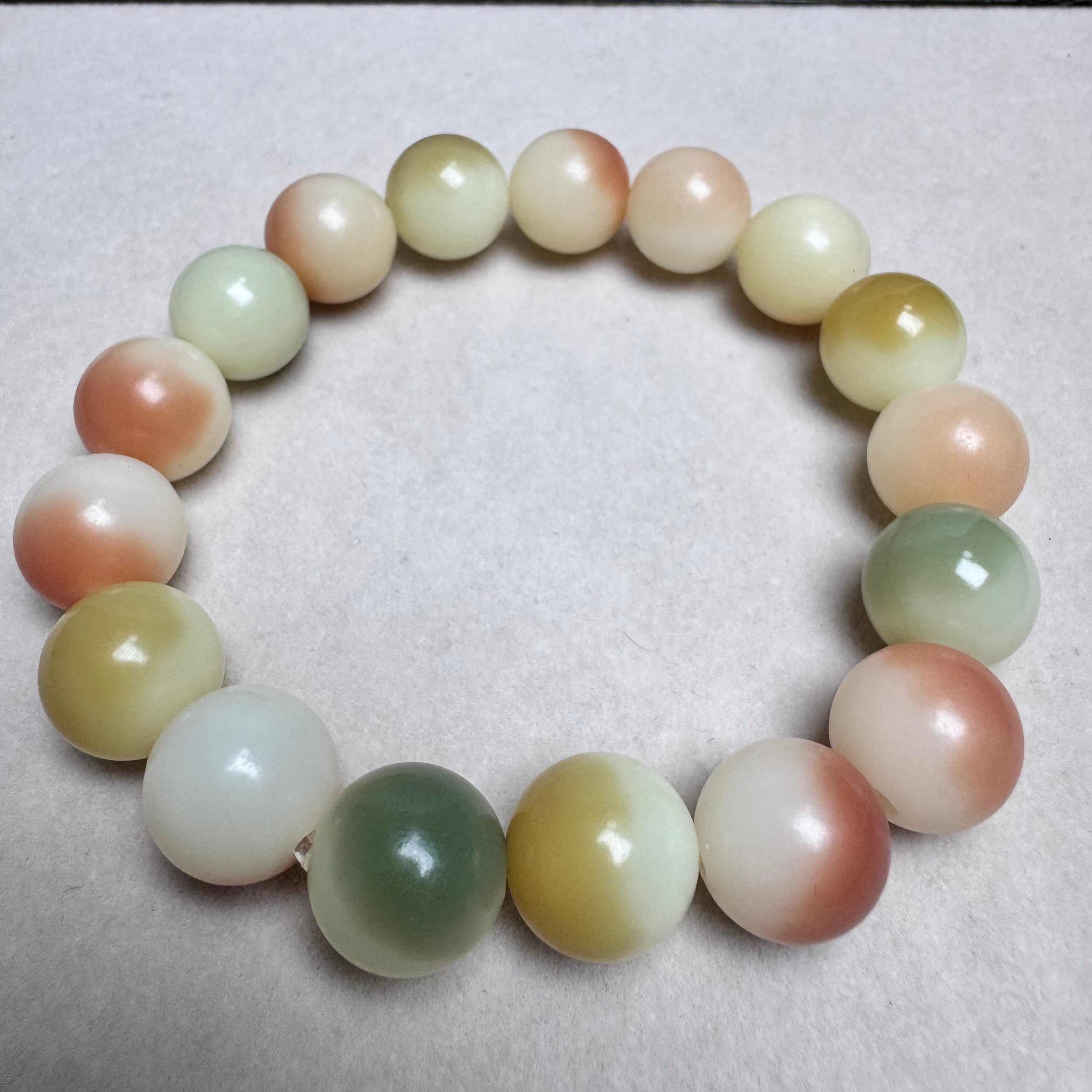 Single-loop bracelet